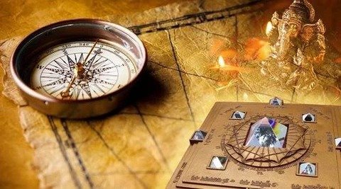 Vastu Compass